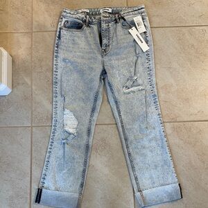 Vigoss Light Blue Distressed Ankle Jeans